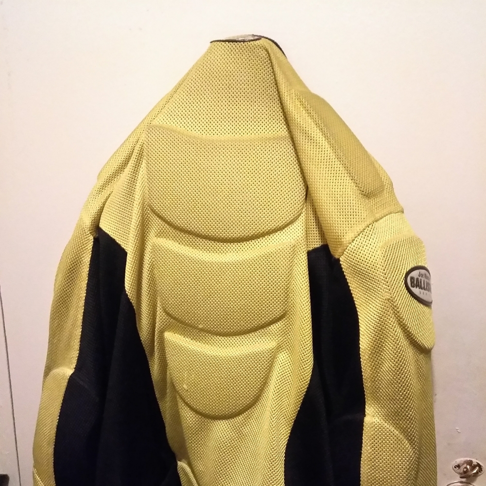 Lightly worn.Yellow Joe rocket motorcycle jacket